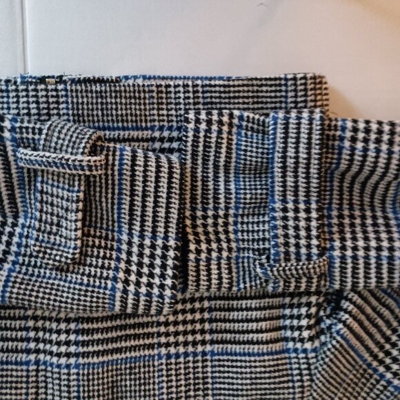 Me Jane Black White Blue Plaid Cropped Jacket Pockets Size Medium NWT - Picture 7 of 16